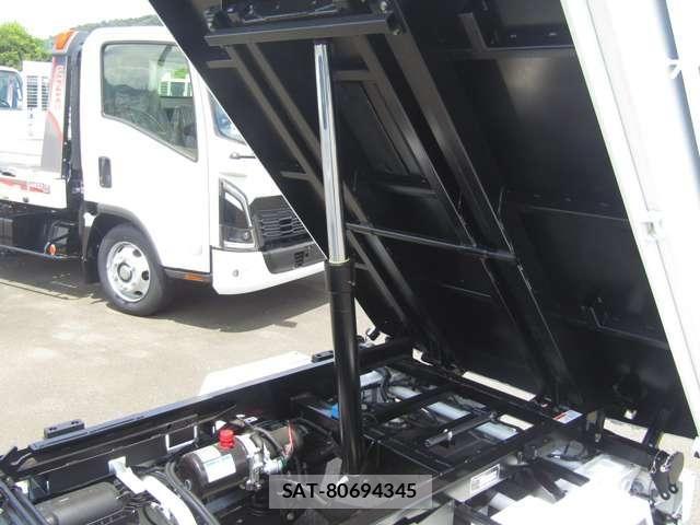 Suzuki CARRY TRUCK 2026-07 8365087-17