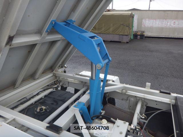Suzuki CARRY TRUCK 2016-06 1196944-11