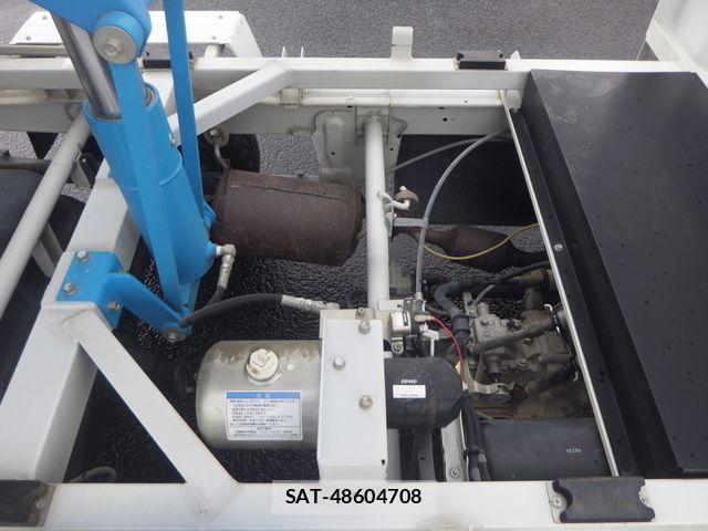 Suzuki CARRY TRUCK 2016-06 1196944-12
