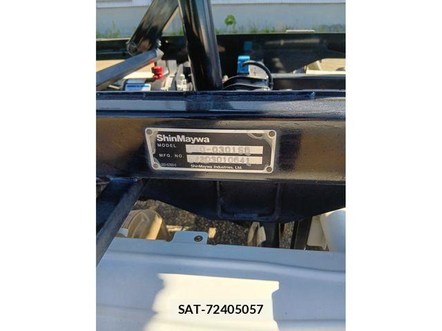 Suzuki CARRY TRUCK 2022-04 8524016-8