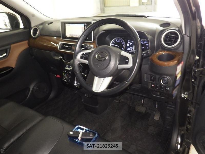 Daihatsu  2019-11 8665583-4