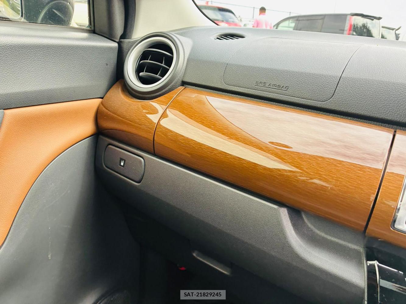 Daihatsu CAST 2019-11 8665583-18