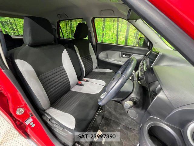 Daihatsu CAST 2016-03 5861455-7