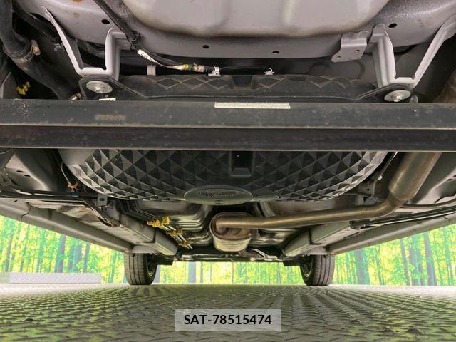 Daihatsu CAST 2015-12 6212411-18