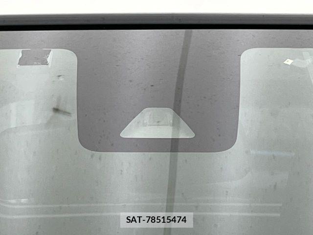 Daihatsu CAST 2015-12 6212411-3