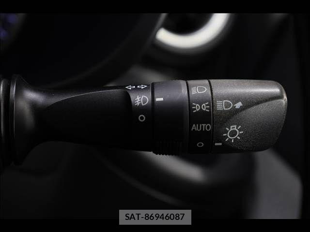 Daihatsu CAST 2015-12 6242671-7
