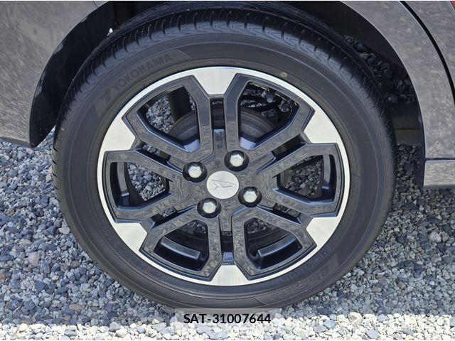 Daihatsu CAST 2016-01 6690939-3