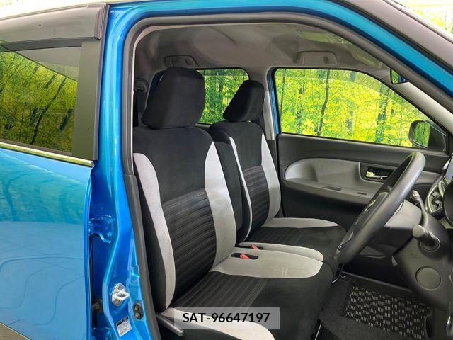 Daihatsu CAST 2017-11 6903105-8