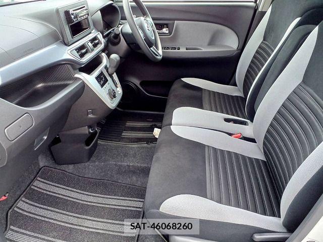 Daihatsu CAST 2016-03 7057852-11