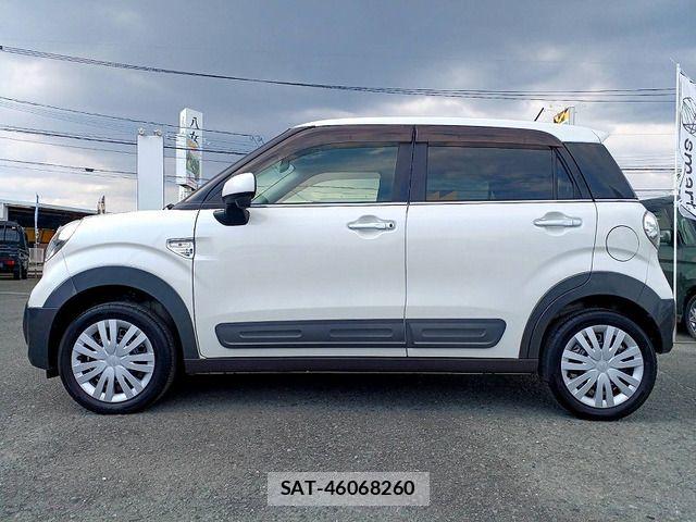 Daihatsu CAST 2016-03 7057852-4