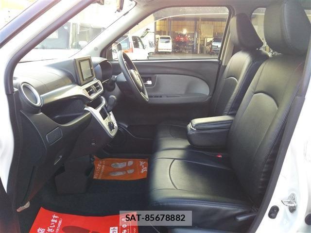 Daihatsu CAST 2015-10 7215910-14
