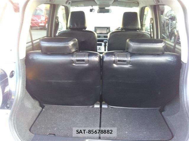 Daihatsu CAST 2015-10 7215910-19