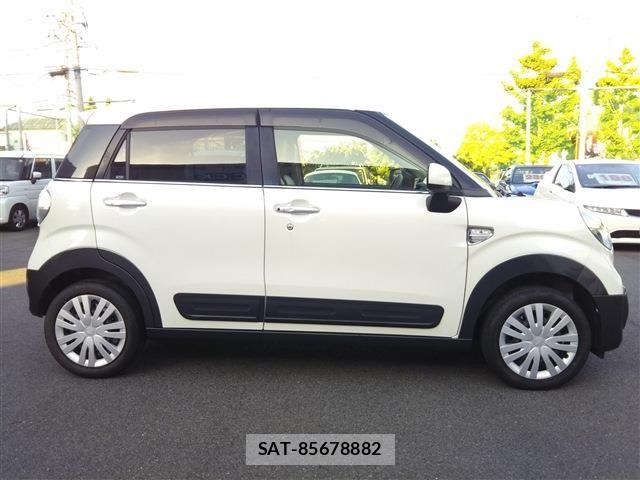 Daihatsu CAST 2015-10 7215910-2