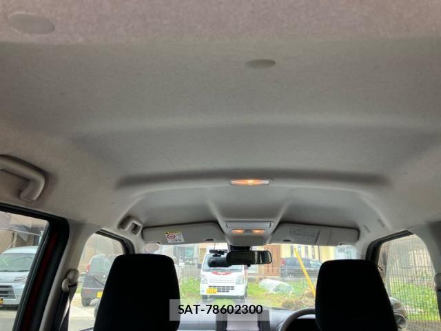 Daihatsu CAST 2016-10 7215912-11