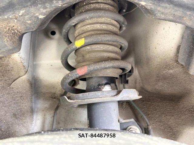 Daihatsu CAST 2019-07 7215915-19