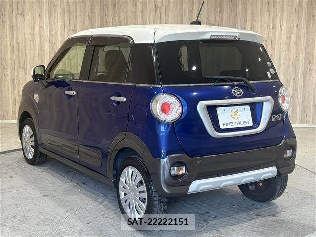 Daihatsu CAST 2015-10 7215911-17