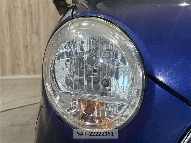 Daihatsu CAST 2015-10 7215911-22