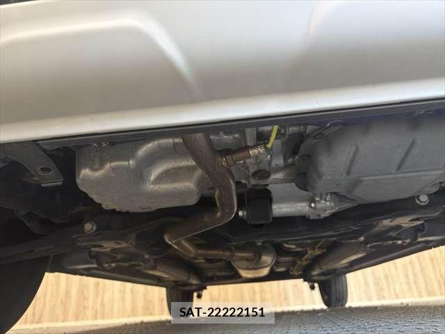 Daihatsu CAST 2015-10 7215911-27