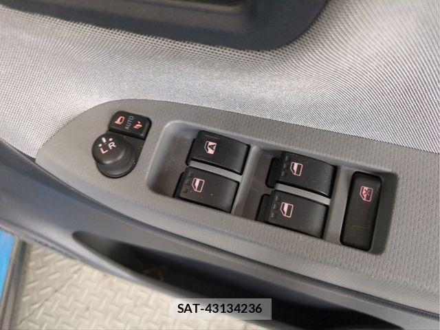 Daihatsu CAST 2015-11 7250089-28