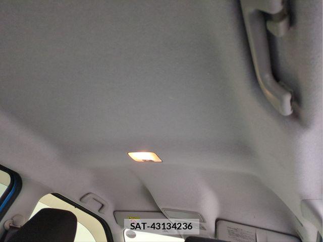 Daihatsu CAST 2015-11 7250089-5