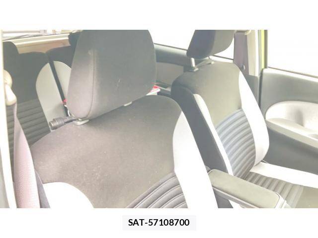 Daihatsu CAST 2015-09 7250081-5