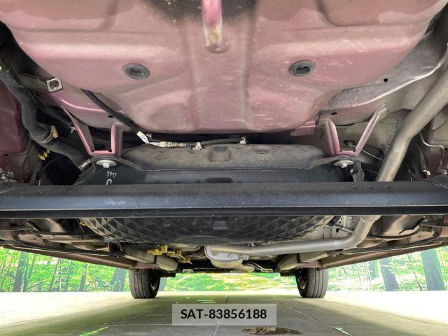 Daihatsu CAST 2015-09 7250079-18