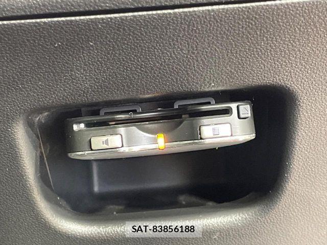 Daihatsu CAST 2015-09 7250079-6