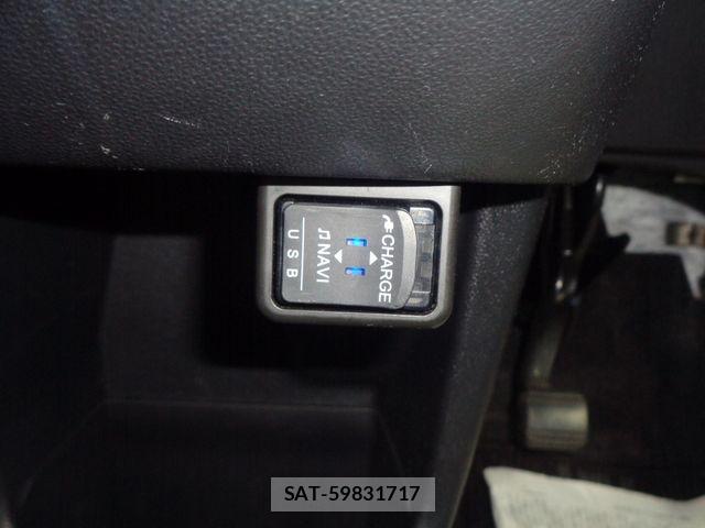 Daihatsu CAST 2019-08 7326120-26