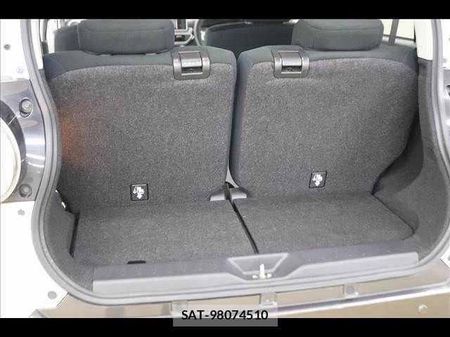 Daihatsu CAST 2015-12 7326123-11