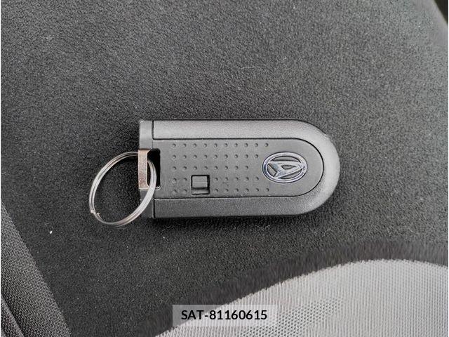 Daihatsu CAST 2016-02 7357117-18
