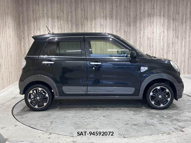 Daihatsu CAST 2016-07 7357118-17