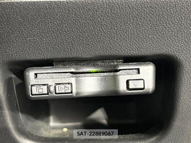 Daihatsu CAST 2016-01 7499865-6