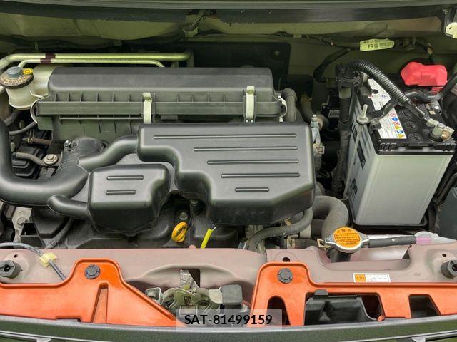 Daihatsu CAST 2015-11 7561928-17