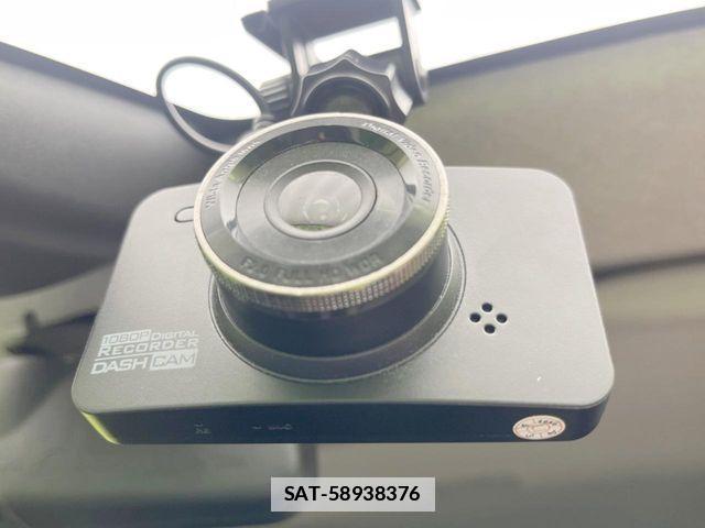 Daihatsu CAST 2016-12 7960904-6