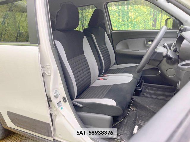 Daihatsu CAST 2016-12 7960904-7