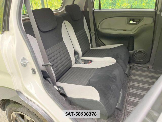 Daihatsu CAST 2016-12 7960904-8