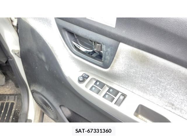 Daihatsu CAST 2015-10 8034771-15
