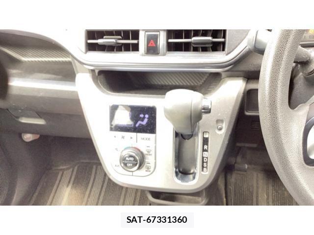 Daihatsu CAST 2015-10 8034771-22