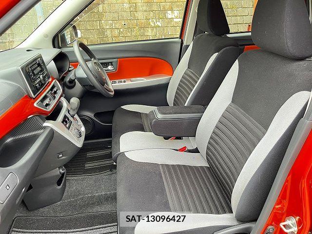 Daihatsu CAST 2016-02 8034770-18