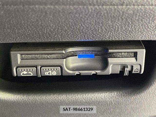 Daihatsu CAST 2015-12 8206771-5