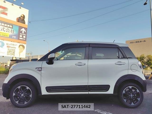Daihatsu CAST 2020-03 8206768-9