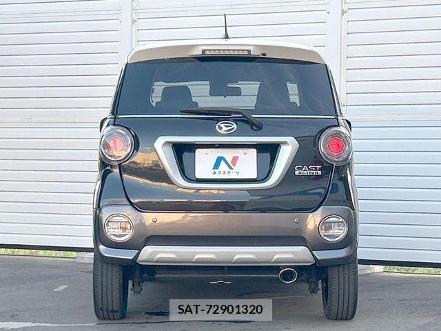Daihatsu CAST 2015-11 8206772-15