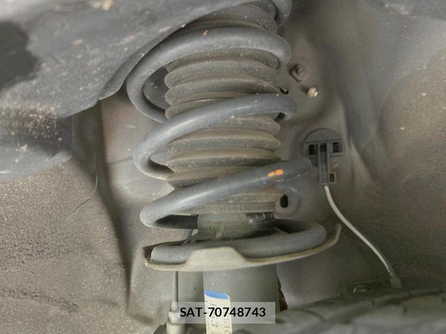 Daihatsu CAST 2015-09 8206770-19