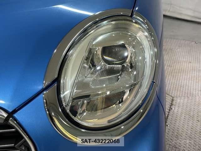 Daihatsu CAST 2016-02 8244815-29