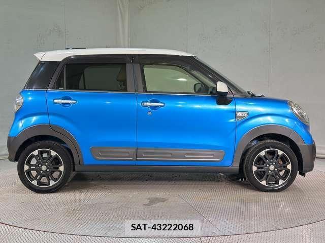 Daihatsu CAST 2016-02 8244815-3