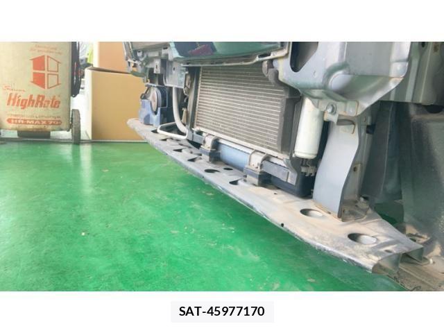 Daihatsu CAST 2015-11 8335186-23