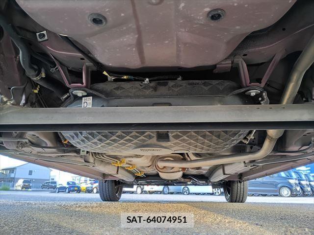 Daihatsu CAST 2019-07 8365092-6