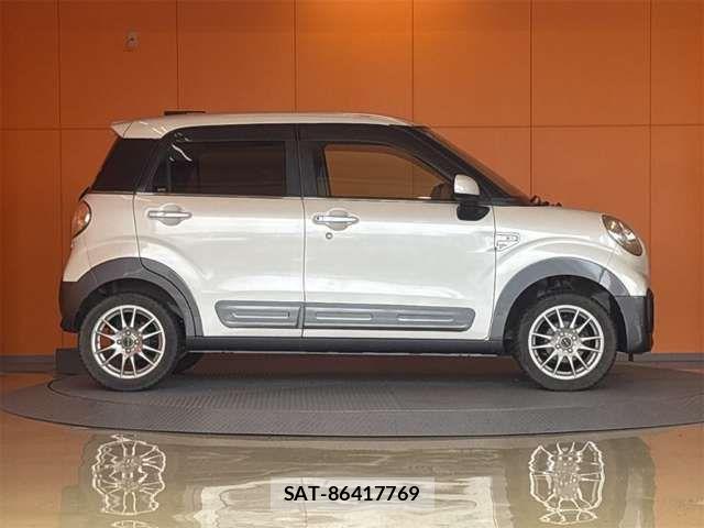 Daihatsu CAST 2016-02 8365093-9
