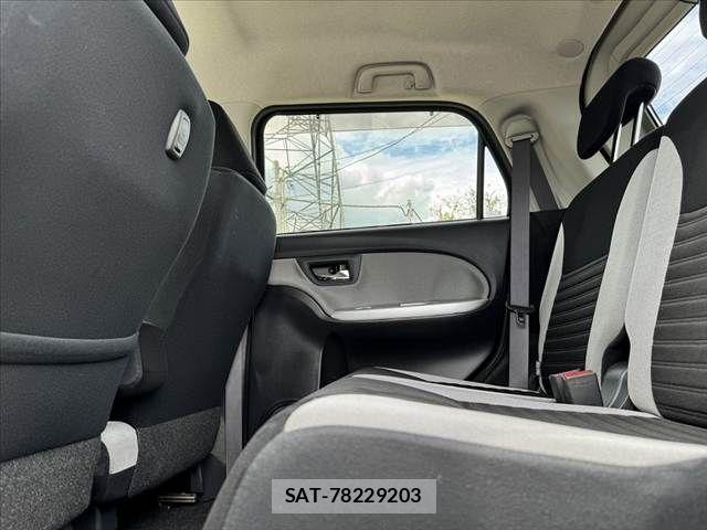 Daihatsu CAST 2015-10 8457148-18