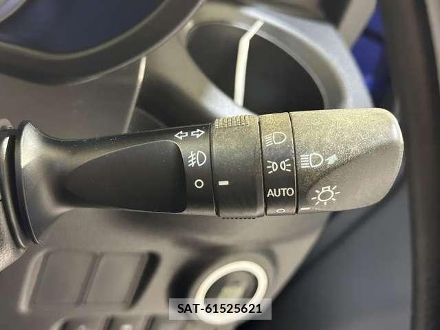Daihatsu CAST 2016-03 8561382-11